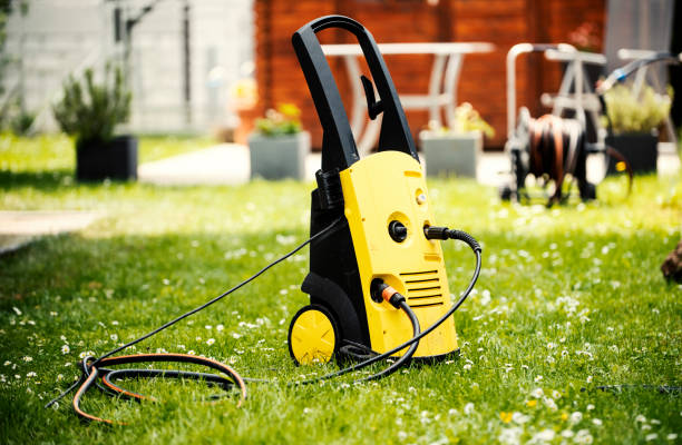 Animal Enclosure Cleaning in Unalaska, AK